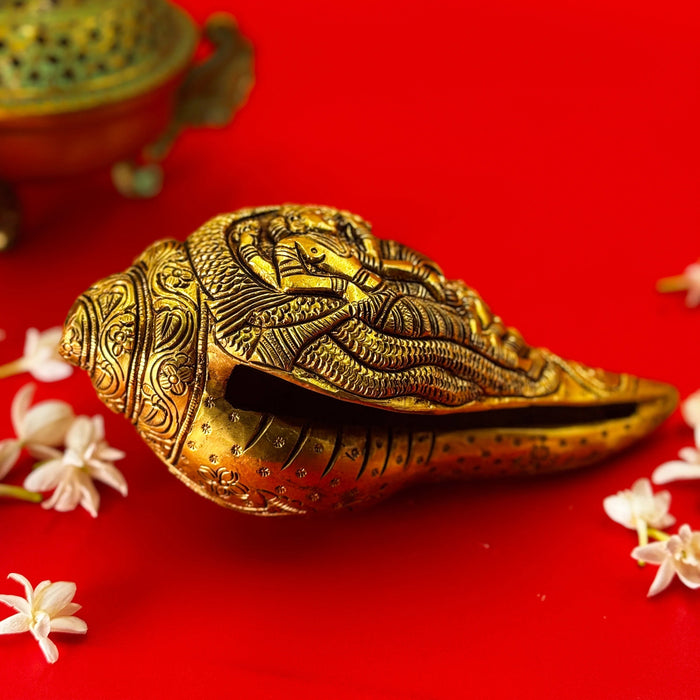 Shankh (Conch Shell) – Auspicious Beginnings & Positive Energy