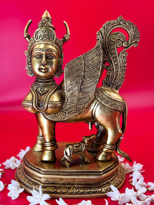 Kamdhenu Cow Idol – Abundance, Fertility & Divine Blessings