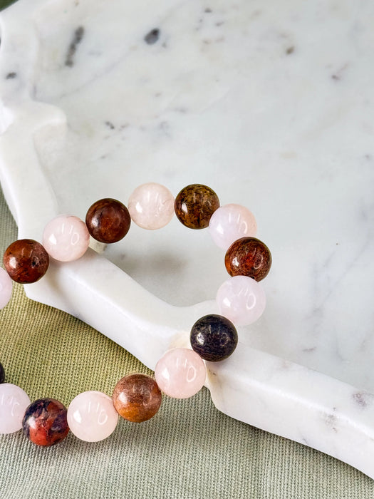Rose Quartz + Rhodonite – Emotional Healing & Heart Chakra Balance