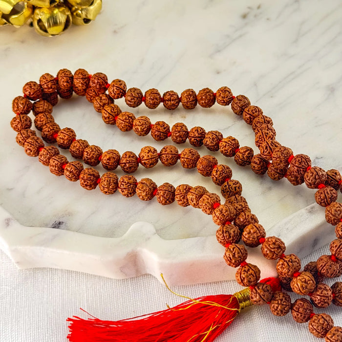 Talisman Pathriya Chikna Mala – Peace & Meditation