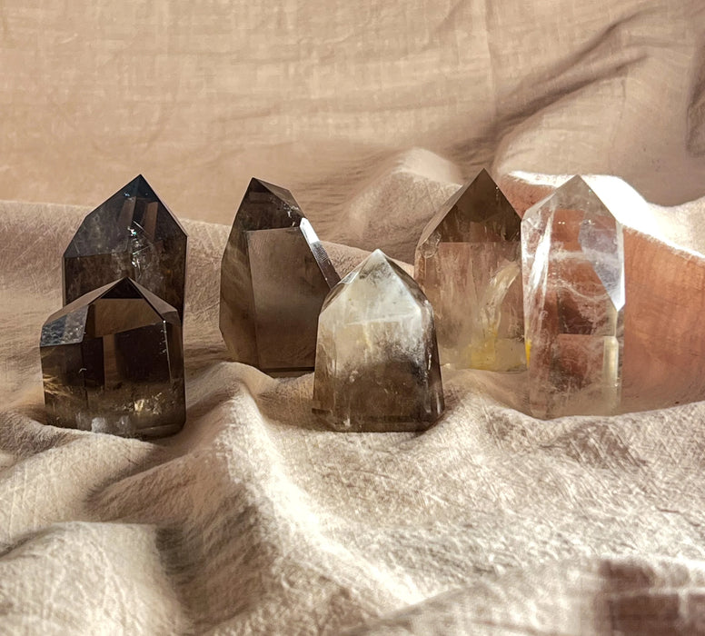 Smoky Quartz Tower – Grounding, Protection & Energy Clearing